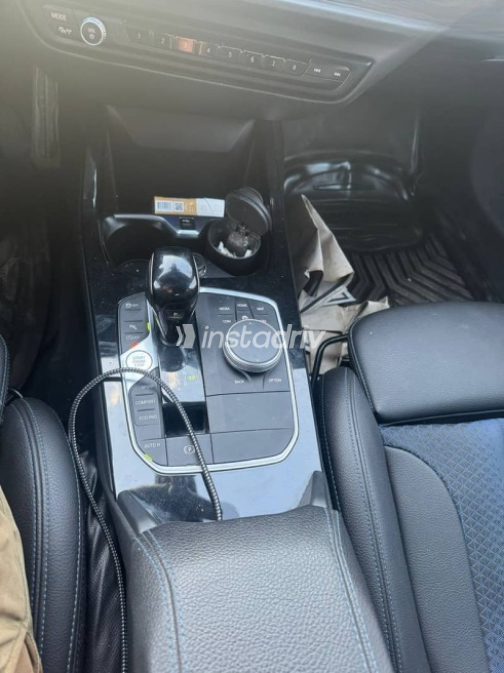 BMW 218 i 2022 Gray Used for Sale - 5