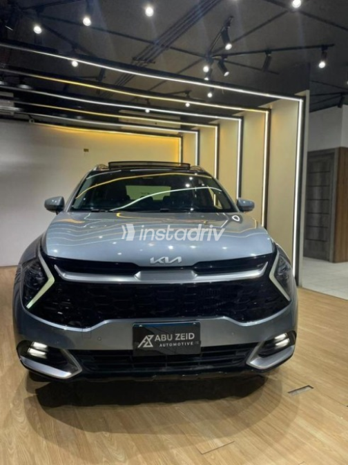 Kia Sportage 2023 Silver Used for Sale - 1
