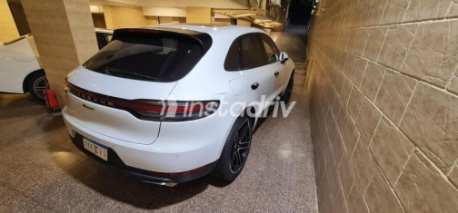 Porsche Macan 2020 White Used for Sale - 10