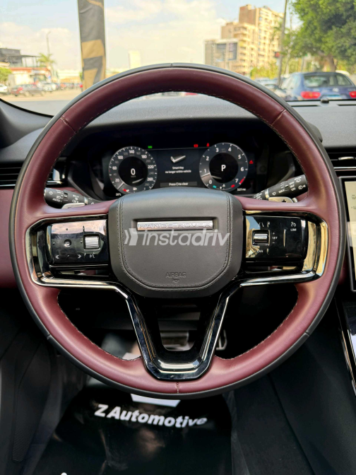 Land Rover Velar 2024 White Used for Sale - 7