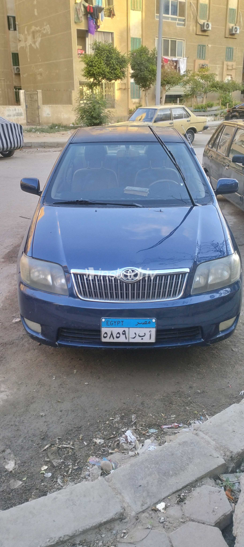Toyota Corolla 2005 White Used for Sale - 4