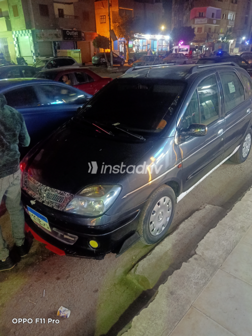Renault Scenic 2003 Silver Used for Sale - 2