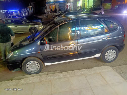 Renault Scenic 2003 Silver Used for Sale - 3