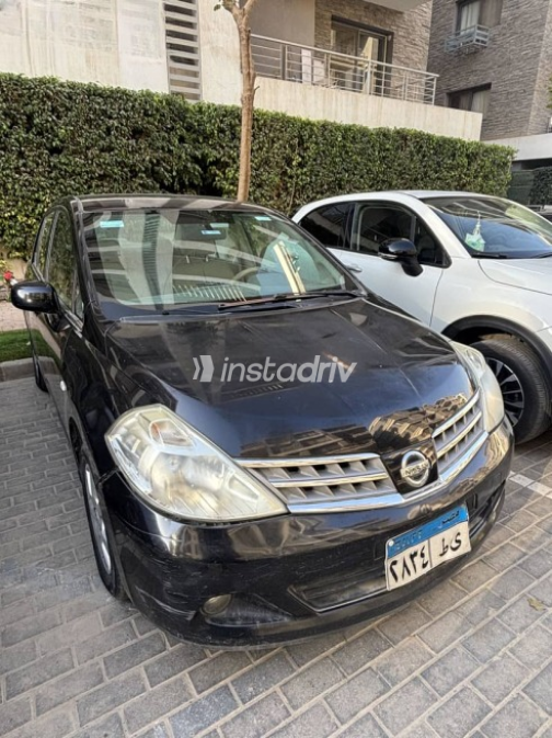 Nissan Tiida 2009 Black Used for Sale - 2