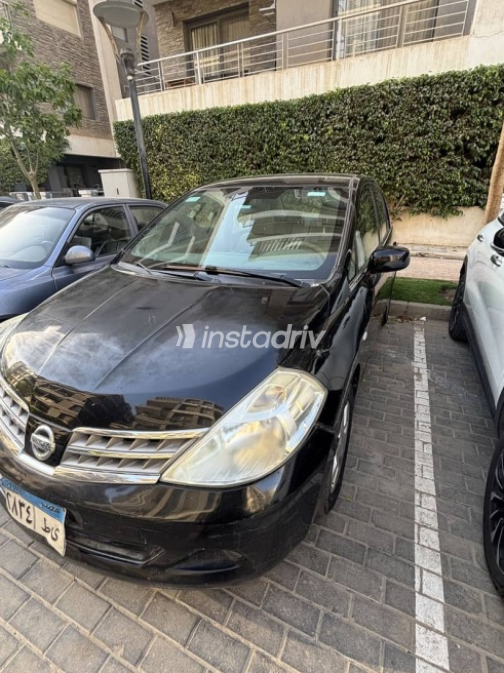 Nissan Tiida 2009 Black Used for Sale - 7