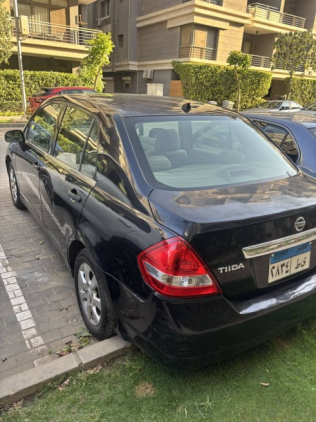 Nissan Tiida 2009 Black Used for Sale