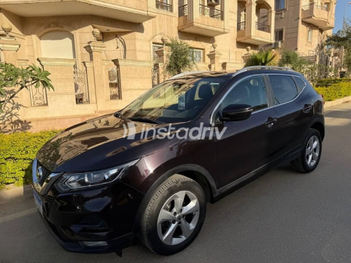 Nissan Qashqai 2020 Brown Used for Sale - 2