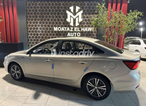 ام جى 5 2022 ذهبي مستعملة للبيع - 8