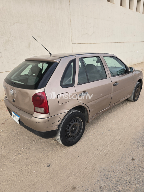 Volkswagen Pointer 2006 Gold Used for Sale - 2