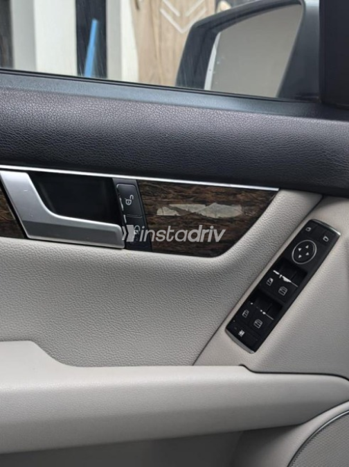 Mercedes C 180 2013 Silver Used for Sale - 2