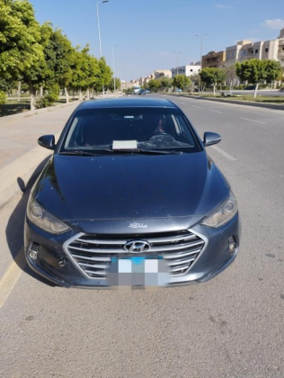 Hyundai Elantra AD 2017 White Used for Sale