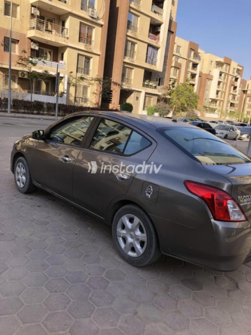 Nissan Sunny 2025 White Used for Sale - 3