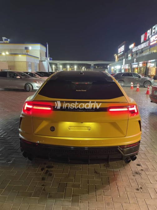 Lamborghini Urus 2019 Yellow Used for Sale - 3