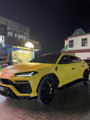 Lamborghini Urus 2019 Yellow Used for Sale