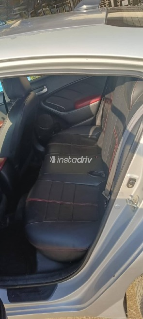 Kia Cerato 2016 Silver Used for Sale - 9
