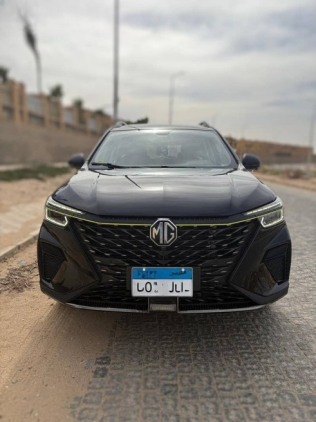 ام جى ار اكس 5 2024 أسود مستعملة للبيع