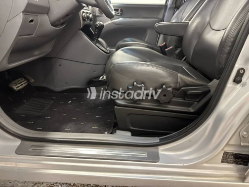 Hyundai Matrix 2004 Silver Used for Sale - 5