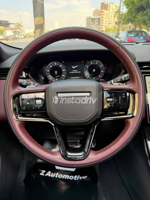 Land Rover Velar 2024 White Used for Sale - 8