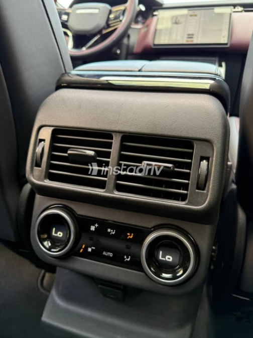 Land Rover Velar 2024 White Used for Sale - 9