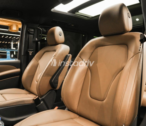Mercedes V 250 2025 Black Used for Sale - 6