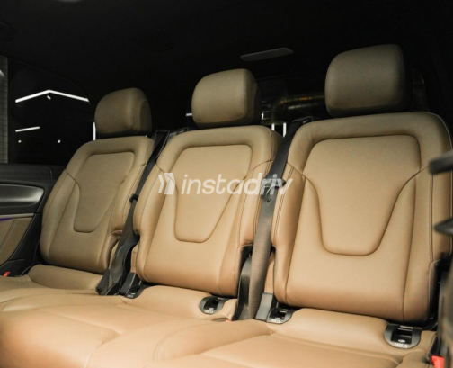 Mercedes V 250 2025 Black Used for Sale - 8