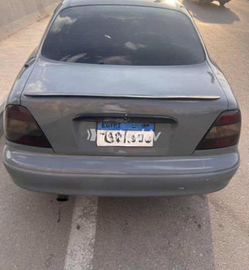 Daewoo Leganza 2000 Gray Used for Sale - 3