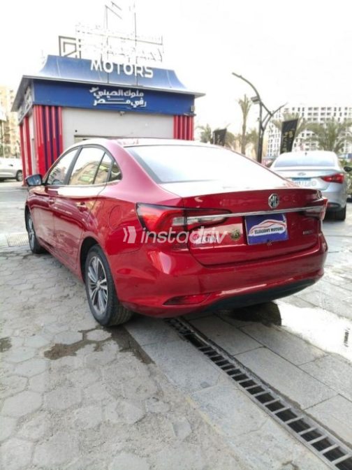 ام جى 5 2022 أحمر مستعملة للبيع - 9