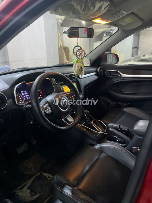 MG ZS 2022 Red Used for Sale - 9