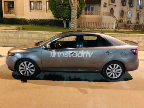 Kia Cerato 2010 Gray Used for Sale - 3