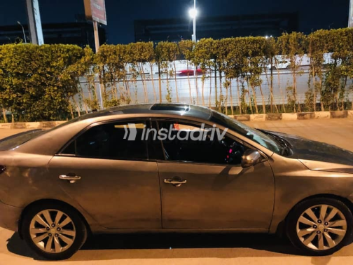 Kia Cerato 2010 Gray Used for Sale - 4