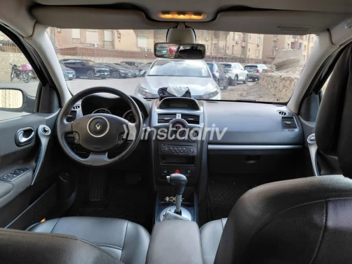 Renault Megane 2006 White Used for Sale - 10