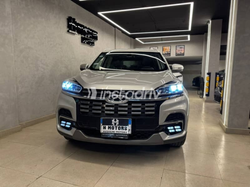 Chery Tiggo 8 2024 Silver Used for Sale - 4