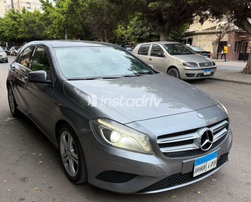 Mercedes A 200 2013 Gray Used for Sale - 6
