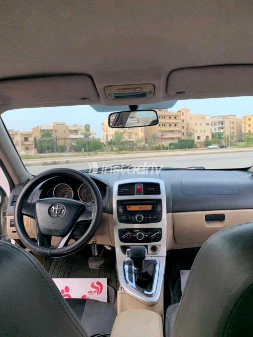 Brilliance FRV 2013 White Used for Sale - 6