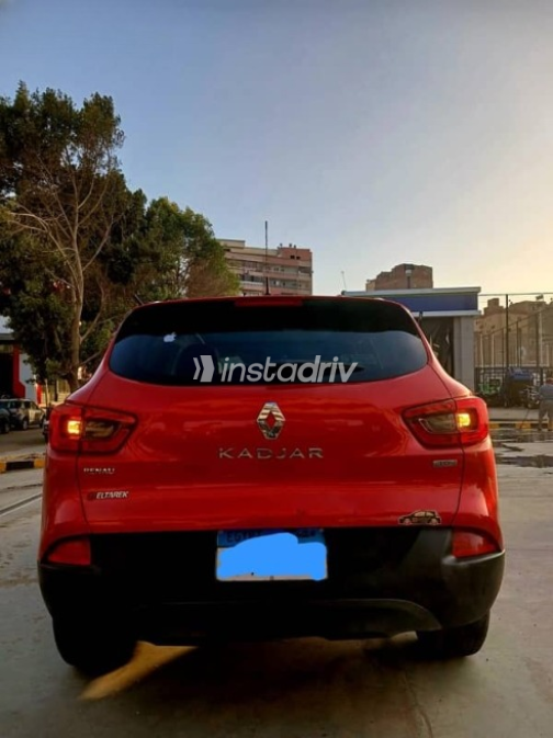 Renault Kadjar 2019 Red Used for Sale - 4