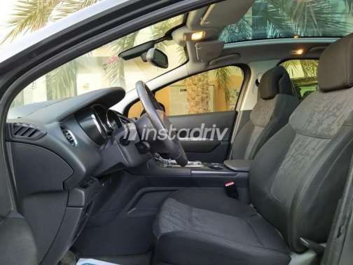 Peugeot 3008 2011 Gray Used for Sale - 10