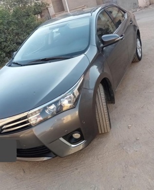 Toyota Corolla 2016 Gray Used for Sale