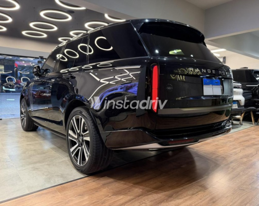 Land Rover Range Rover Vogue 2024 Black Used for Sale - 4