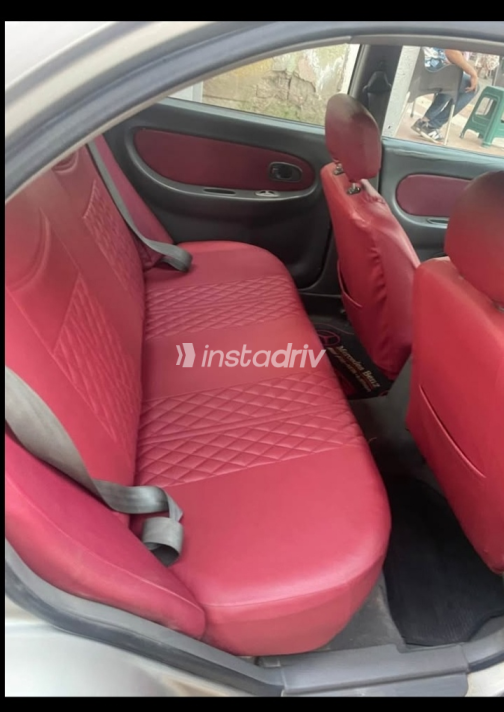 Kia Sephia 2000 Beige Used for Sale - 4