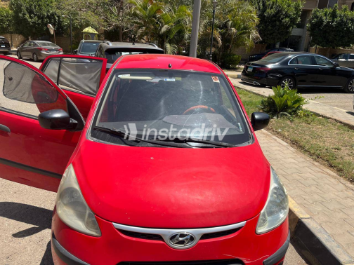 Hyundai I10 2011 Red Used for Sale - 1