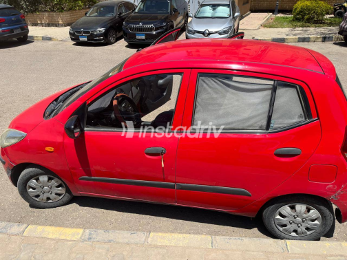 Hyundai I10 2011 Red Used for Sale - 5