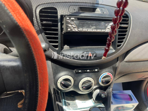Hyundai I10 2011 Red Used for Sale - 8