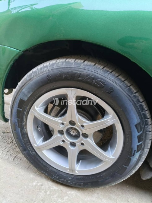 هيونداي إلنترا 1998 أخضر مستعملة للبيع - 3
