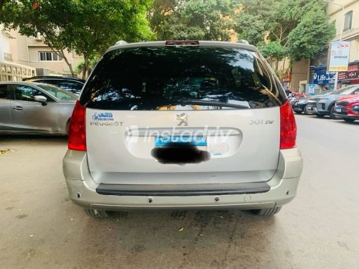 بيجو 207 SW 2008 فضي مستعملة للبيع - 7