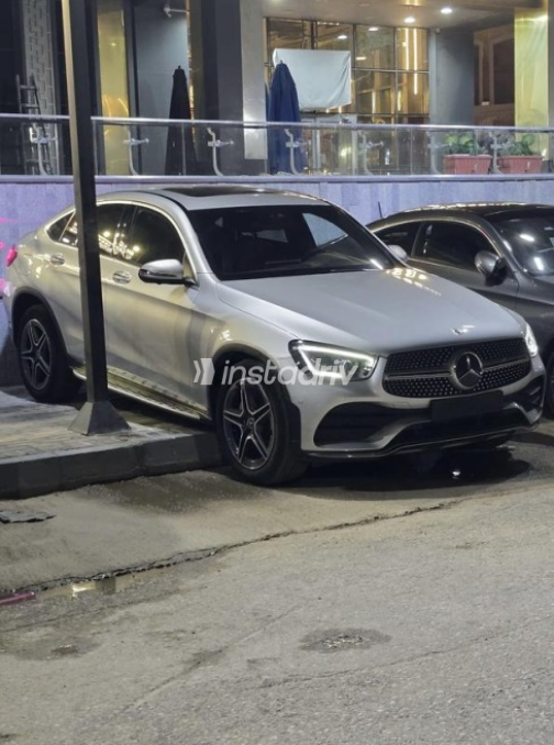 Mercedes GLC 200 2020 Silver Used for Sale - 2