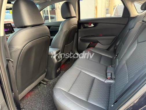 كيا K3 2022 أبيض مستعملة للبيع - 2