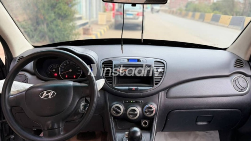 هيونداي I10 2012 رمادي مستعملة للبيع - 8