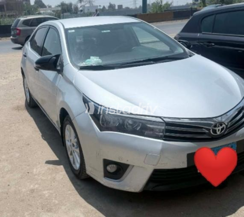 Toyota Corolla 2015 Silver Used for Sale - 3