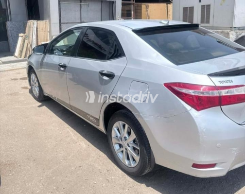 Toyota Corolla 2015 Silver Used for Sale - 6