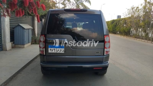 Land Rover Lr4 2010 Gray Used for Sale - 2
